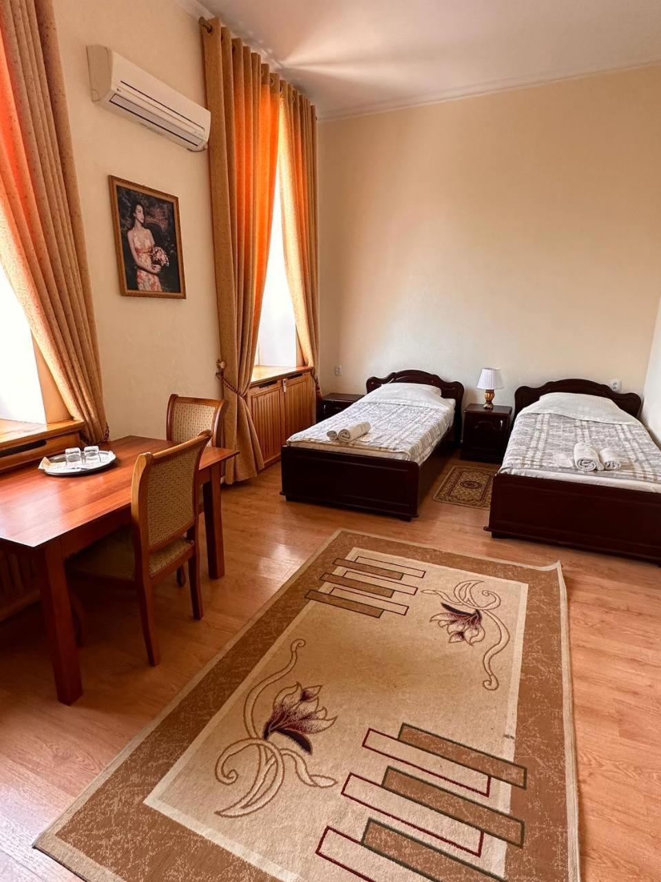 Hotel Latif Samarkand Exterior photo